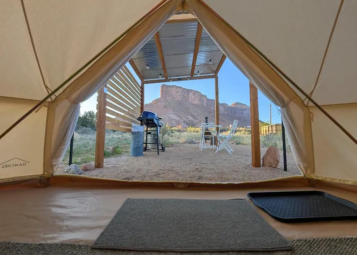 Gateway Glamping