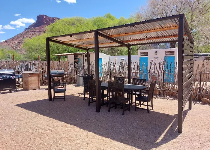 Gateway Glamping