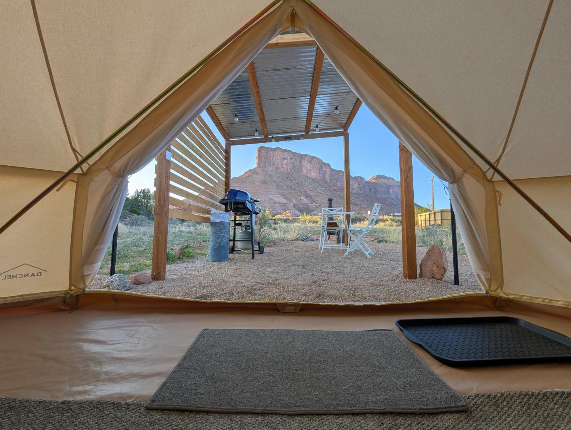 Glamping Camping Gateway